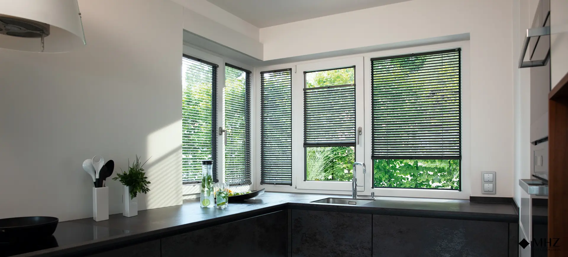 Horizontal Jalousien MHZ Pforzheim-Rau-Raumdesign